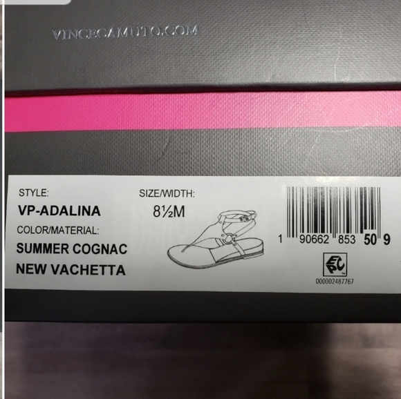 Vince Camuto Adelina sandals - Picture 6 of 6